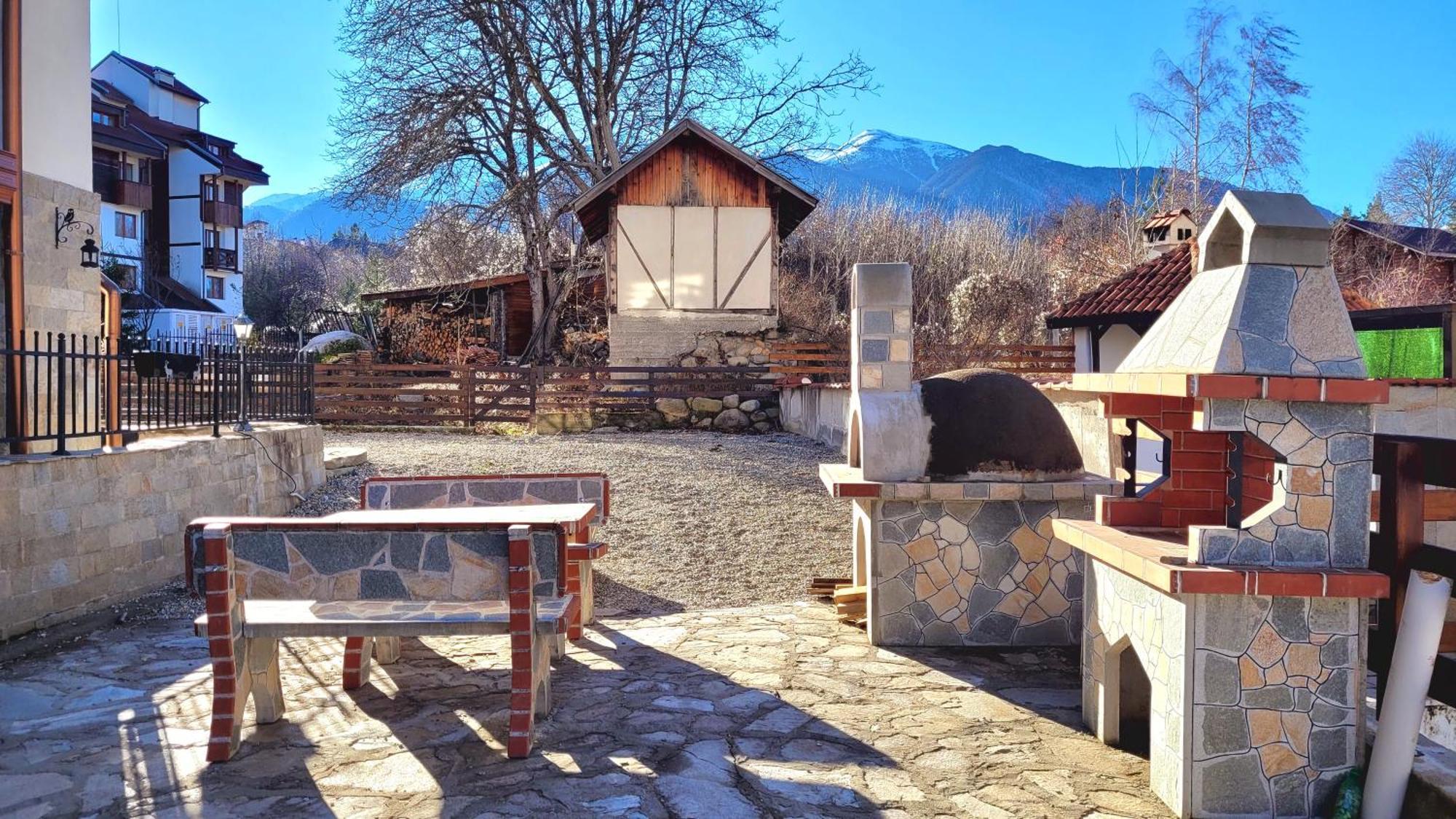 Cozy & Stylish Flat With Amazing View, 2Min Walk To Ski Road, 7-8 Min To Gondola Бансько Екстер'єр фото