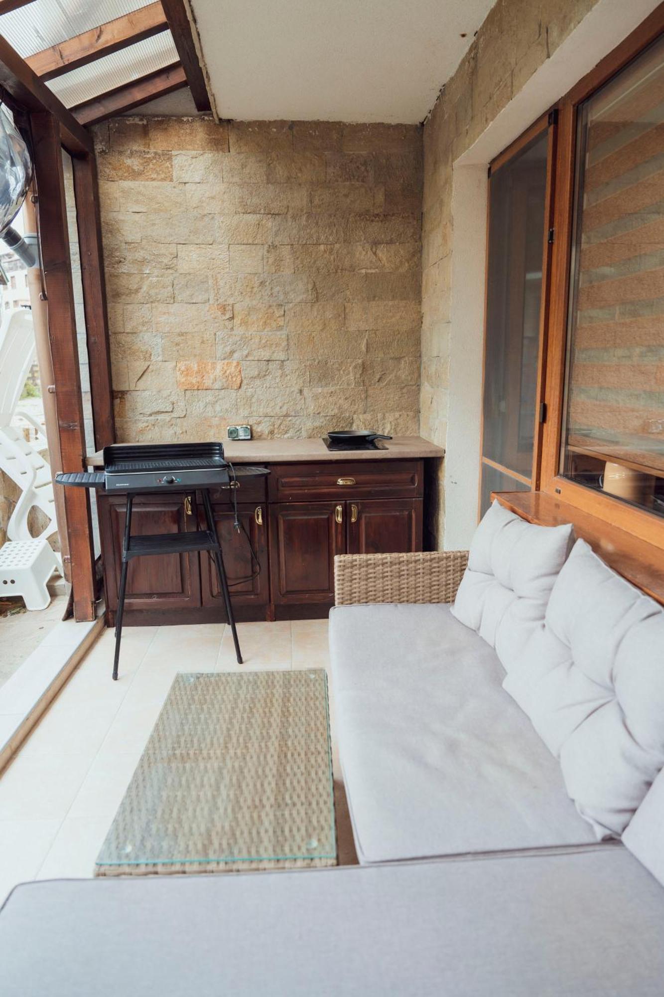 Cozy & Stylish Flat With Amazing View, 2Min Walk To Ski Road, 7-8 Min To Gondola Бансько Екстер'єр фото